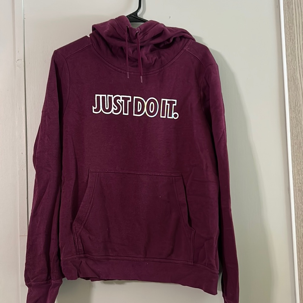 Nike hoodie Medium